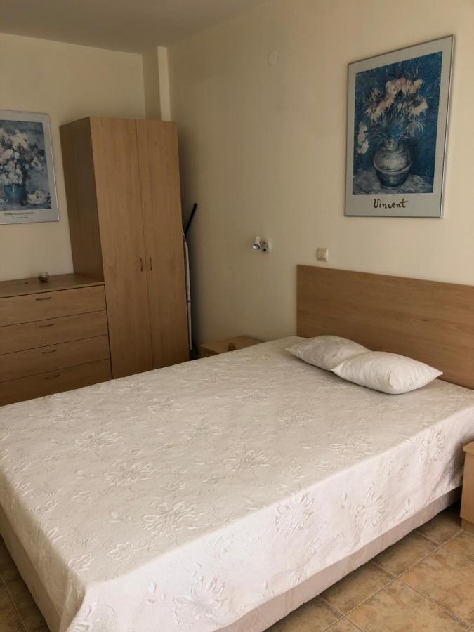 Coral Beach Корал Бийч Szveti Vlasz Kültér fotó