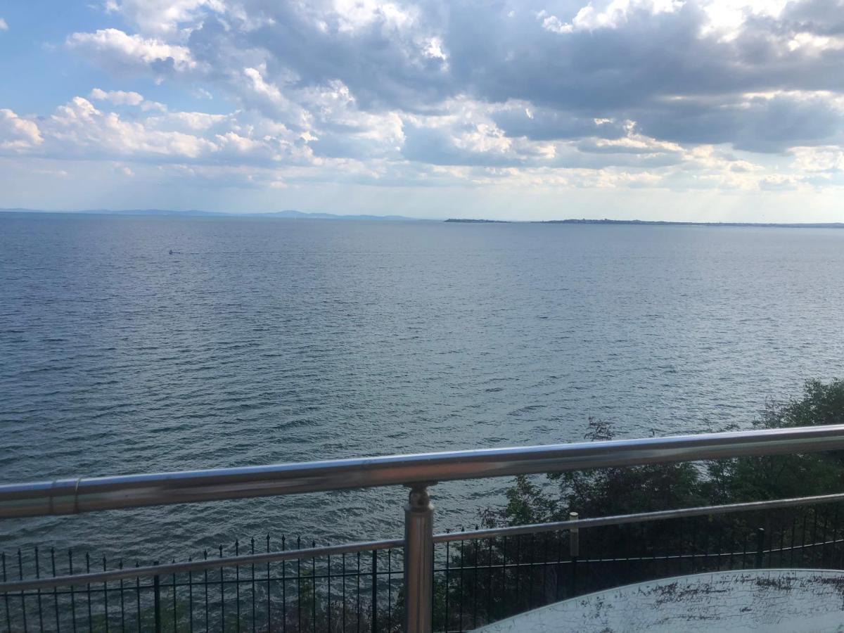 Coral Beach Корал Бийч Szveti Vlasz Kültér fotó