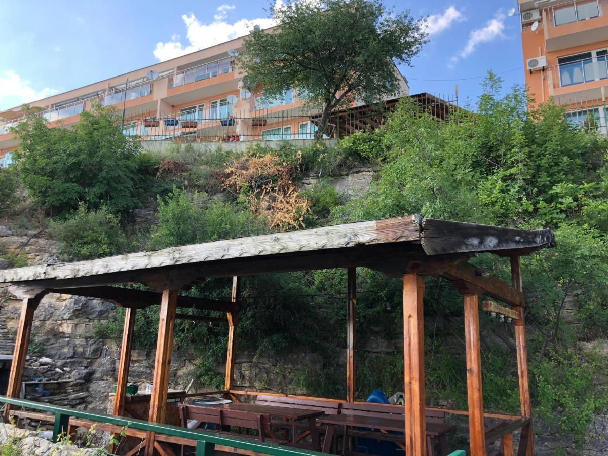Coral Beach Корал Бийч Szveti Vlasz Kültér fotó