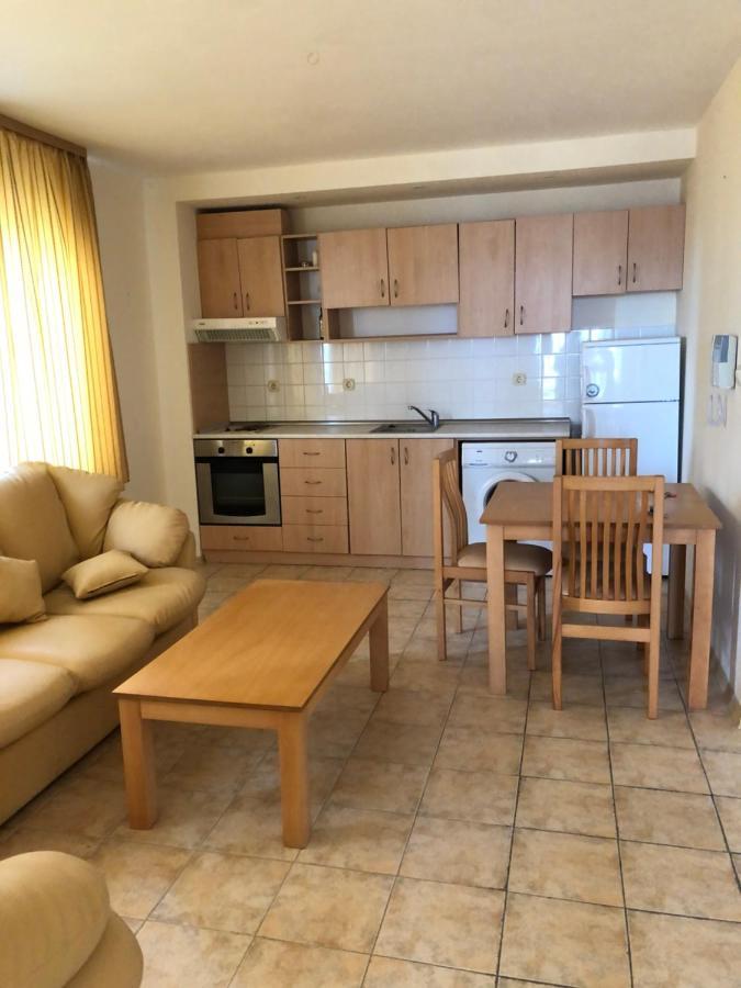 Coral Beach Корал Бийч Szveti Vlasz Kültér fotó